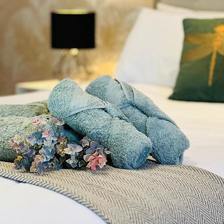 Stylish, Modern Apartment In Central London Kültér fotó