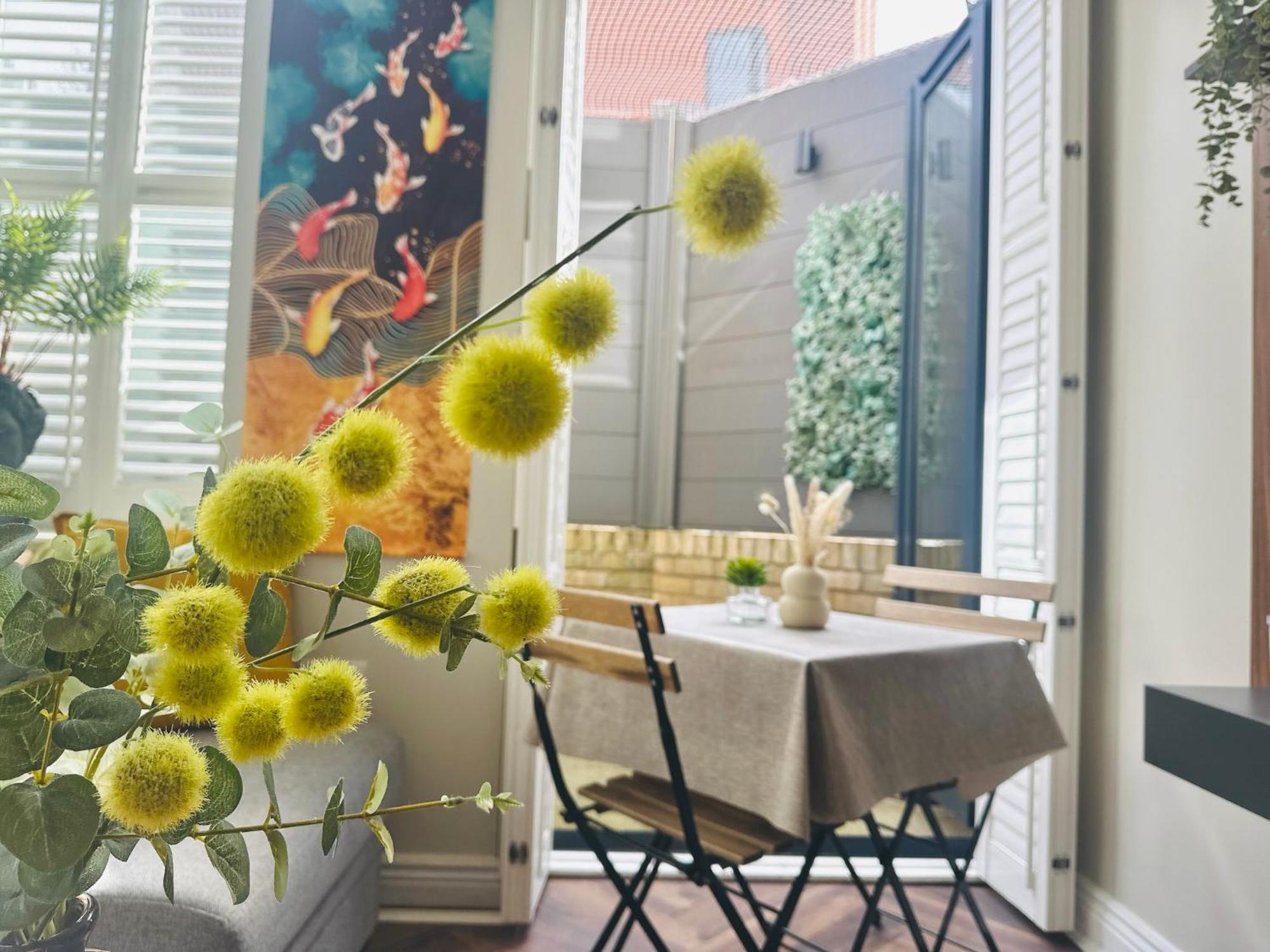 Stylish, Modern Apartment In Central London Kültér fotó